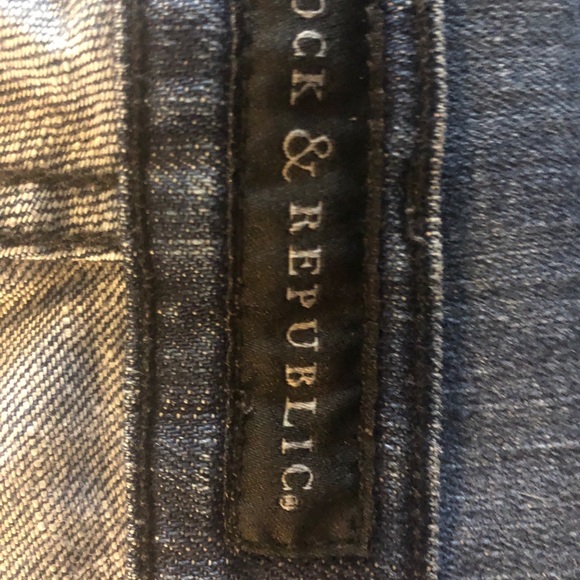 Woman’s Rock & Republic Jeans - Picture 6 of 6